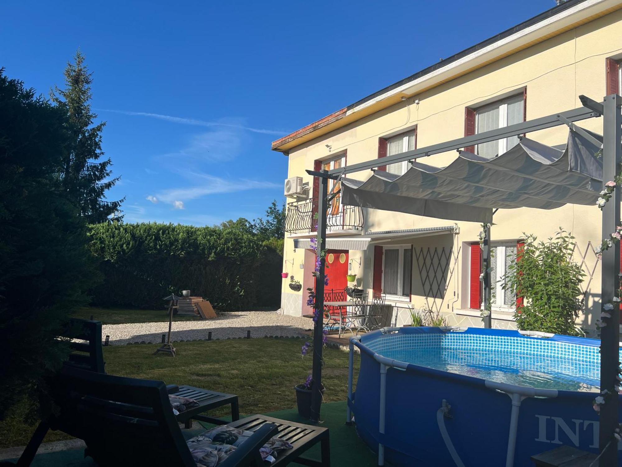 Gite Du St Martin Apartman Oradour-Fanais Kültér fotó